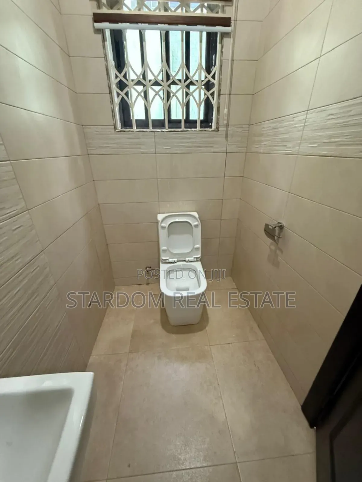 3bdrm Duplex in Baatsona Ecobank, Spintex for rent