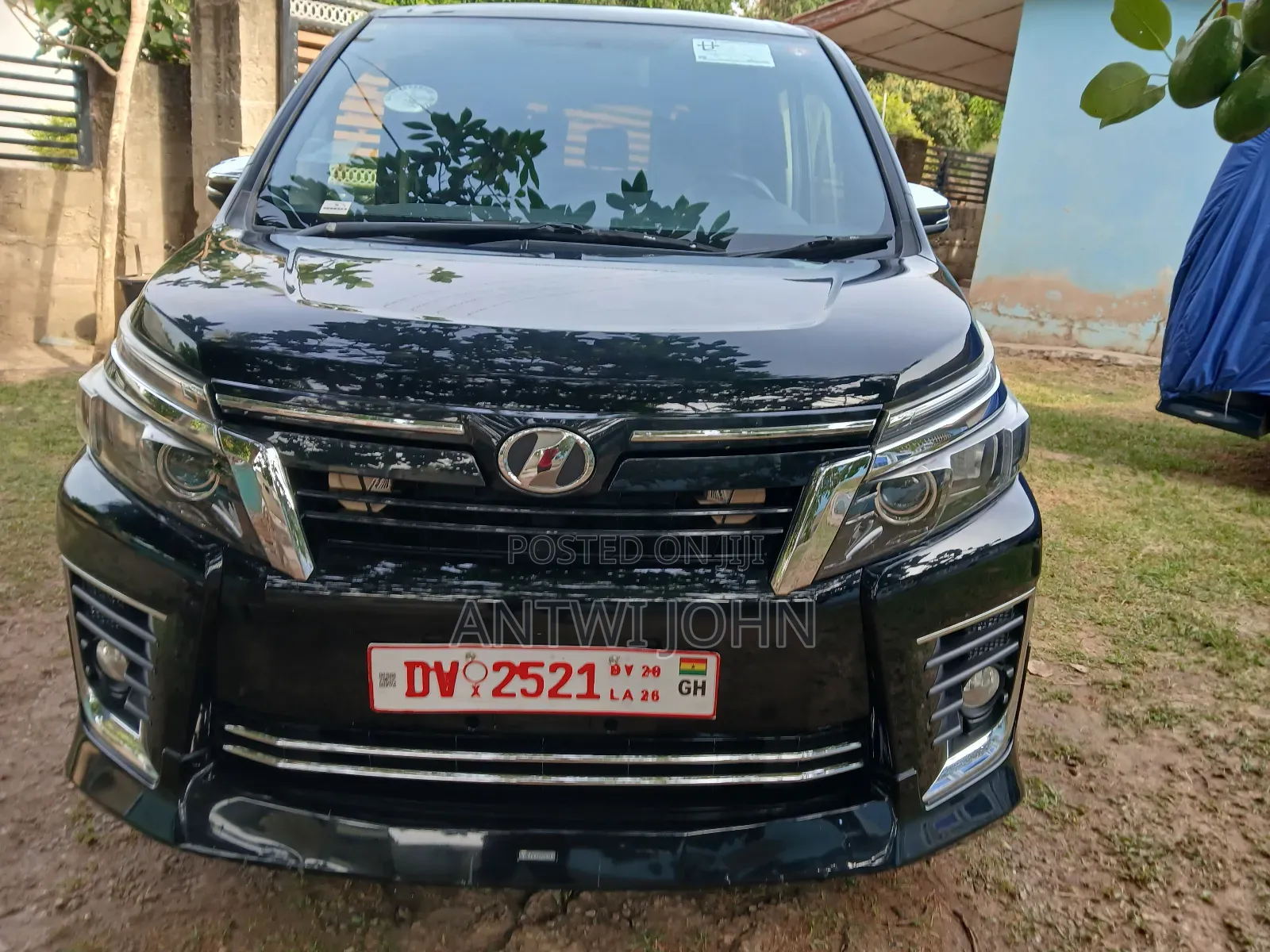 Toyota Voxy SV Premium 2014 Black