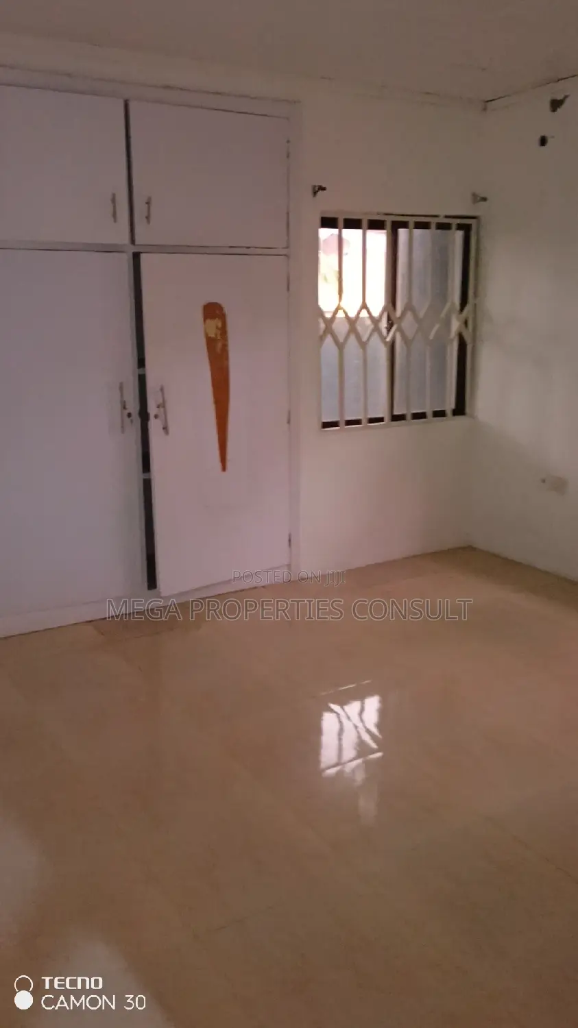 4bdrm House in Sowutwuom for rent