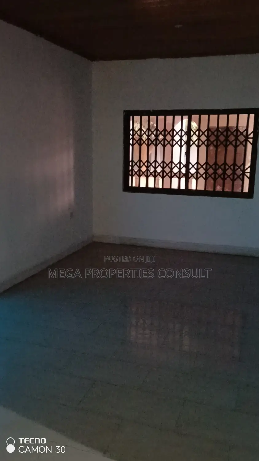 4bdrm House in Sowutwuom for rent
