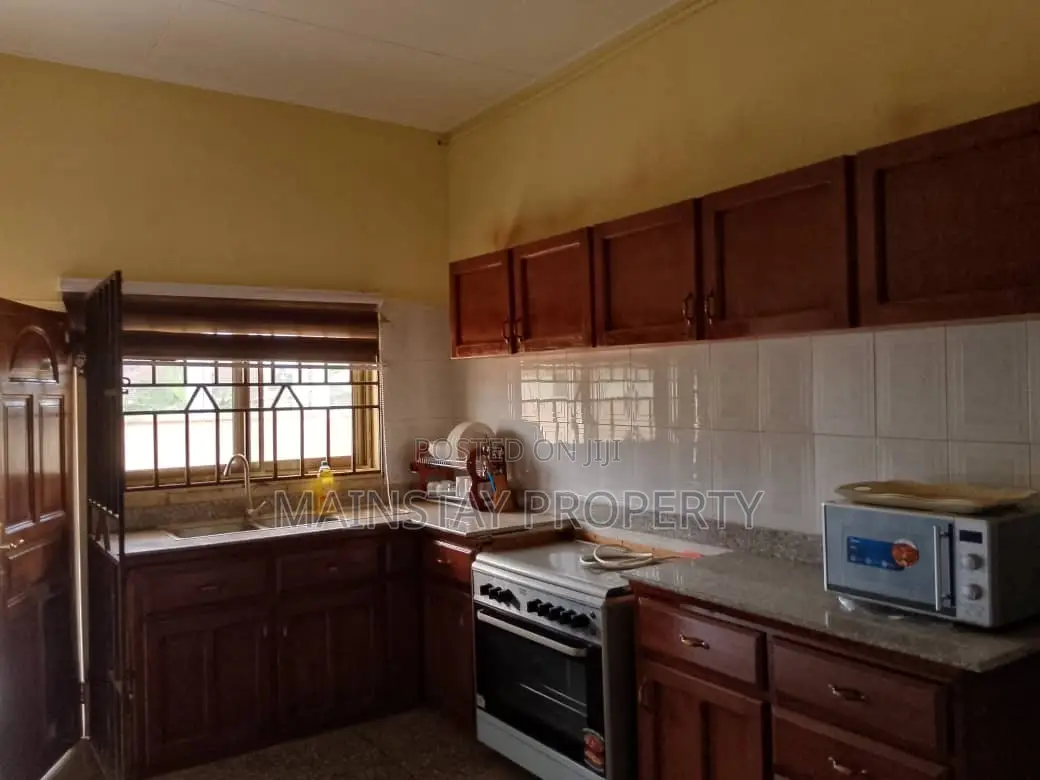 5bdrm House in Mainstay Estates, North Legon for rent