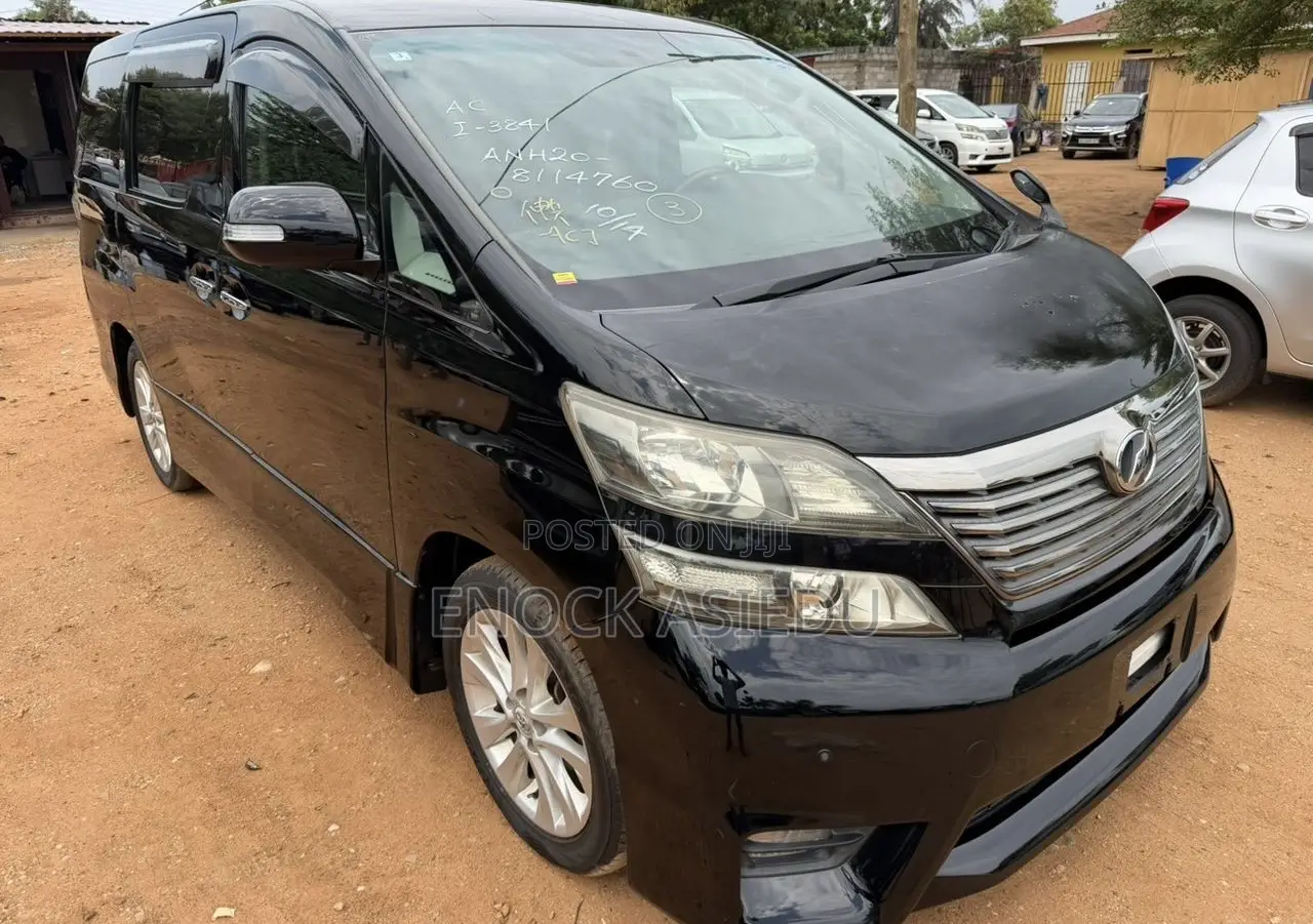Toyota Vellfire 2010 Black