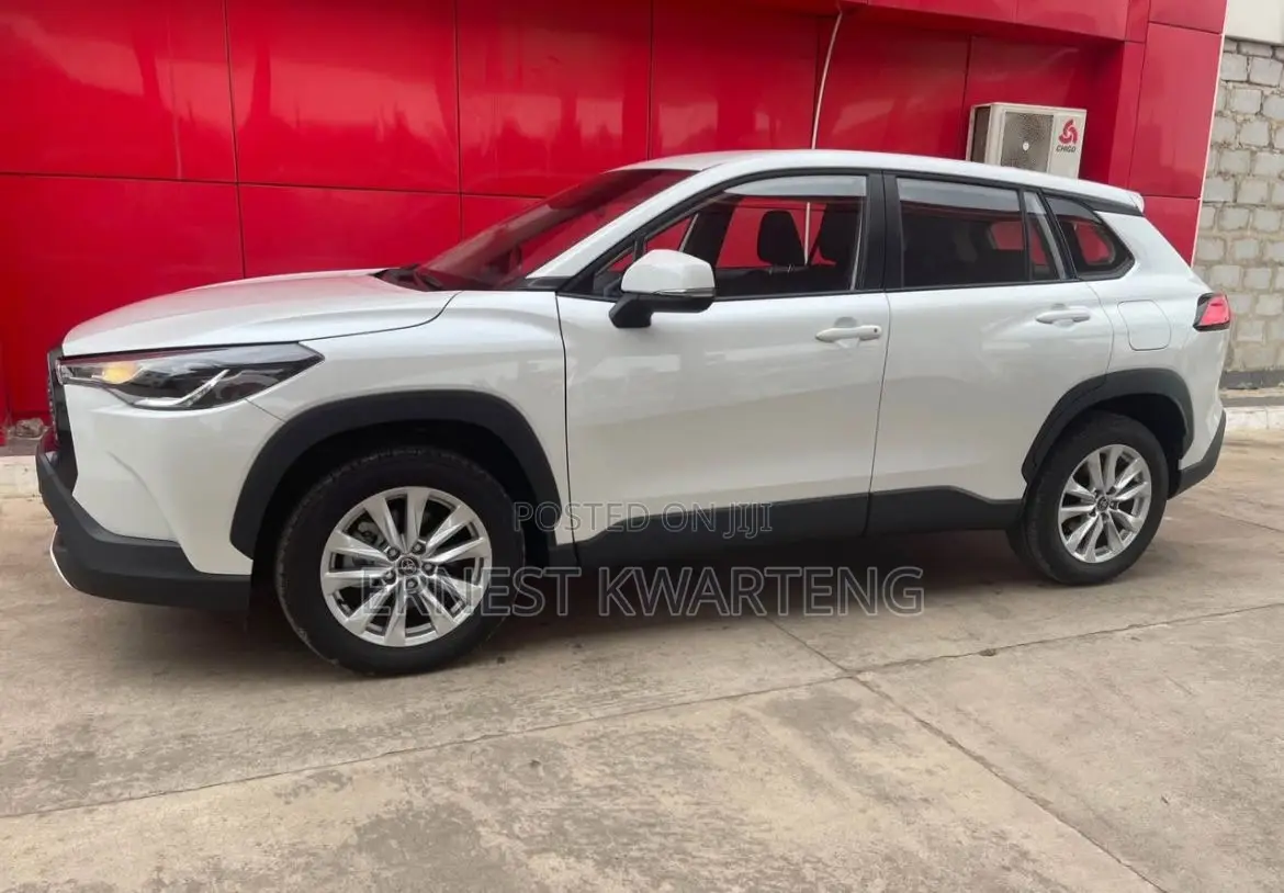 Toyota Corolla Cross 2025 White
