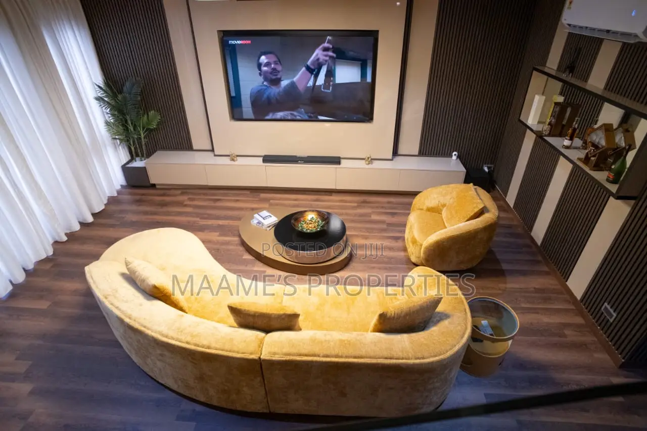 2bdrm Townhouse/Terrace in Oyarifa for sale