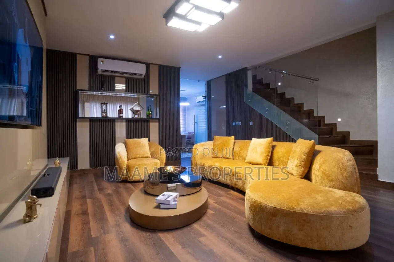 2bdrm Townhouse/Terrace in Oyarifa for sale