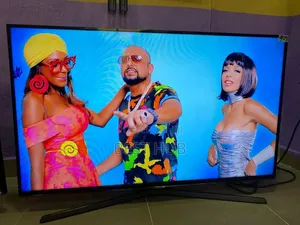 Samsung 50 Inches Curve Tv