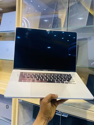Laptop Apple MacBook 2019 16GB Intel Core i7 SSD 512GB