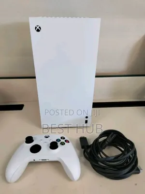 White Xbox Series X