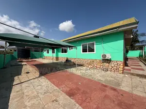 5bdrm House in Ablekuma for sale