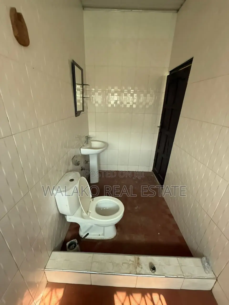 5bdrm House in Ablekuma for sale