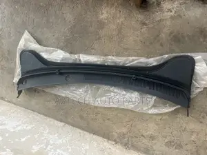 Hyundai Elantra 2017 2018 Wiper Panel