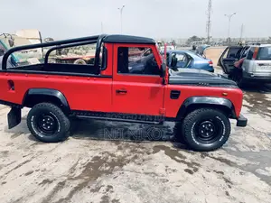 Land Rover Defender 2010 Red