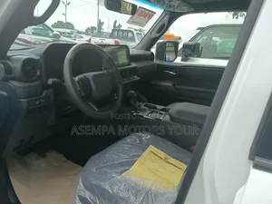 New Toyota Land Cruiser Prado 2.4 Hybrid 2025 White