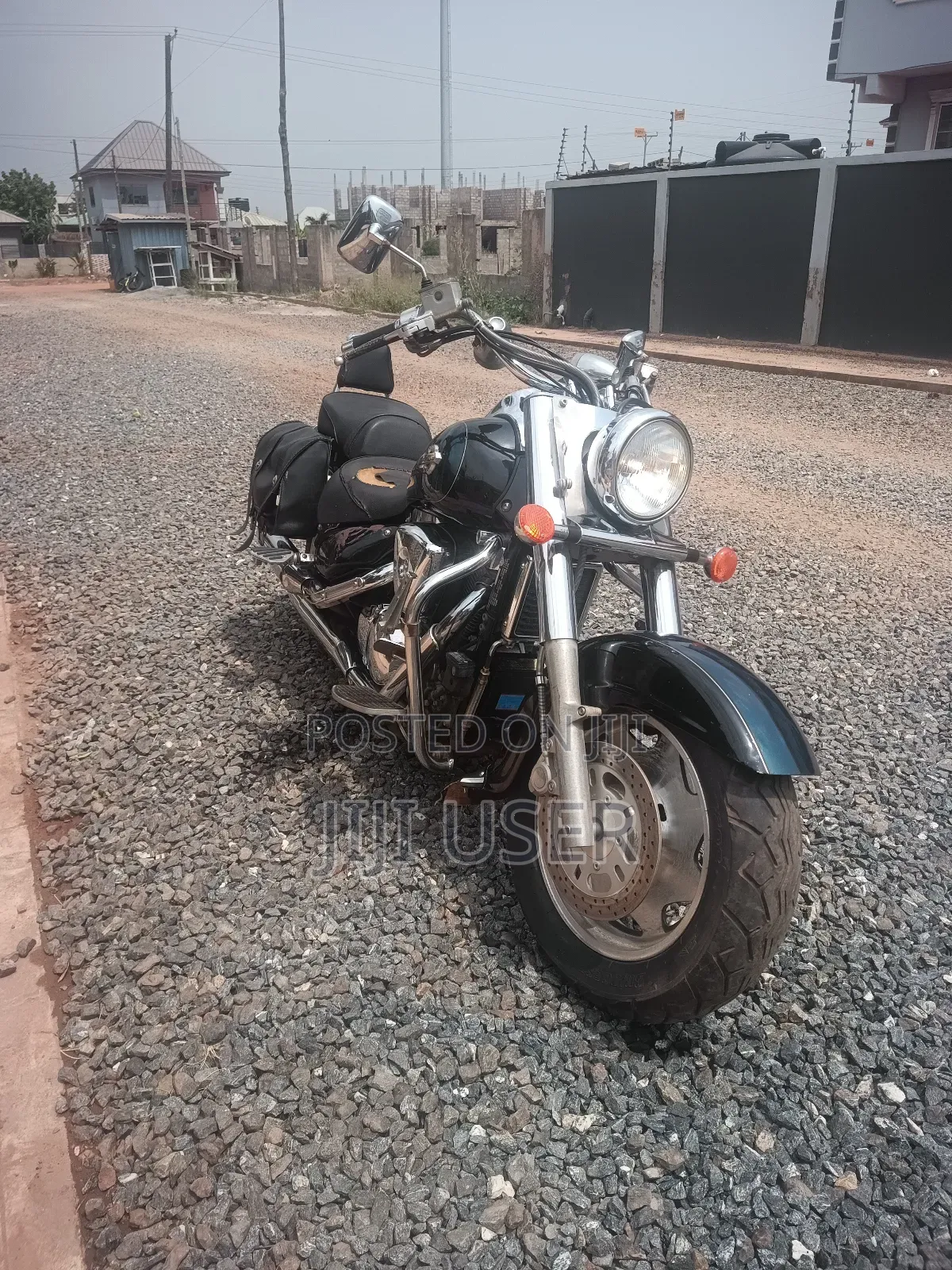 Suzuki Intruder 2000 Blue
