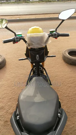 New Motorcycle 2025 Yellow