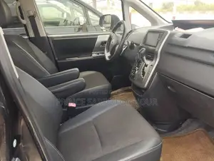 Voxy Dashboard and Vitz