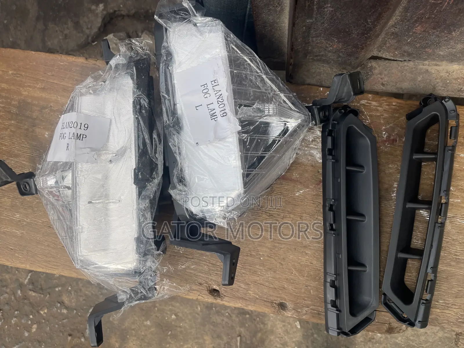 Elantra 2019 2020 Foglight and Vent Cover (Pair)