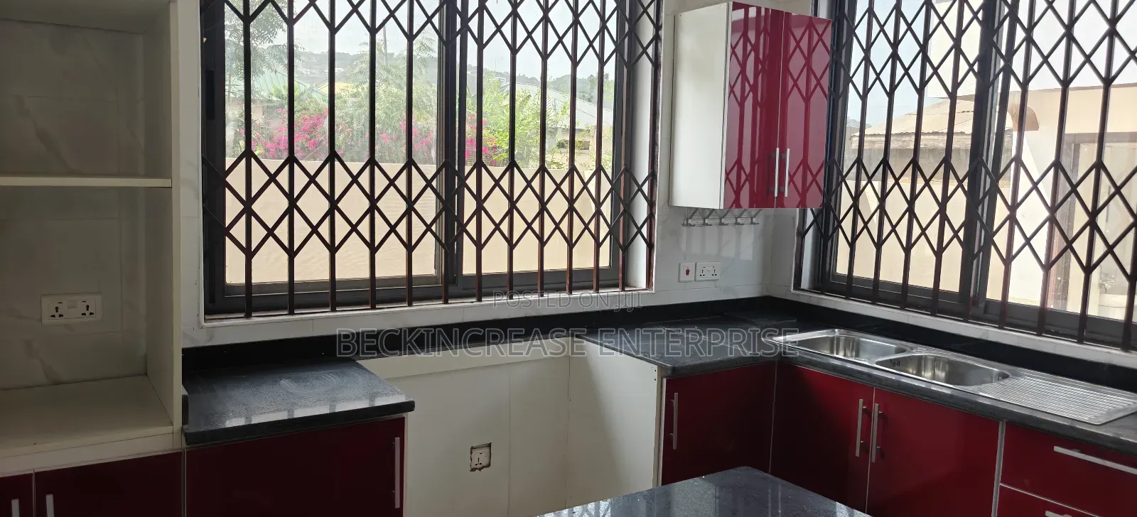 4bdrm House in Beckincrease, Oyarifa for sale