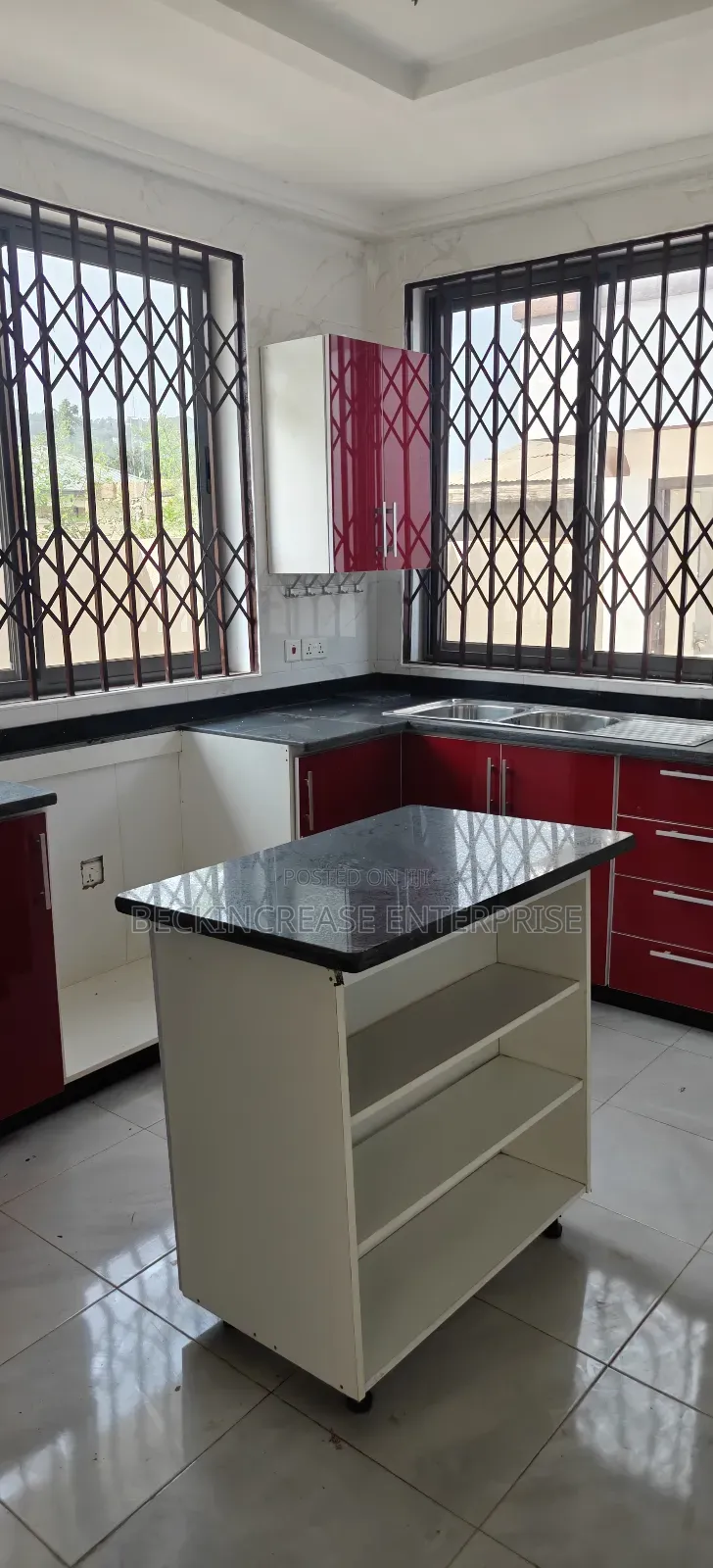 4bdrm House in Beckincrease, Oyarifa for sale