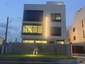5bdrm House in Cantonments for rent
