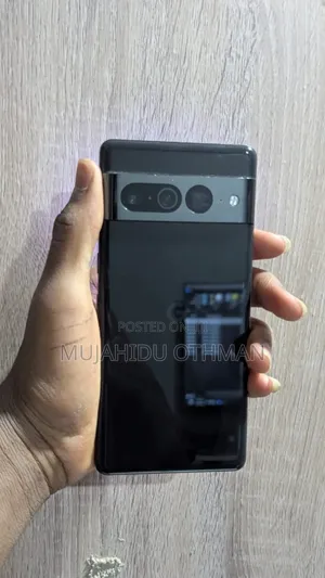 Google Pixel 7 Pro 128 GB Black