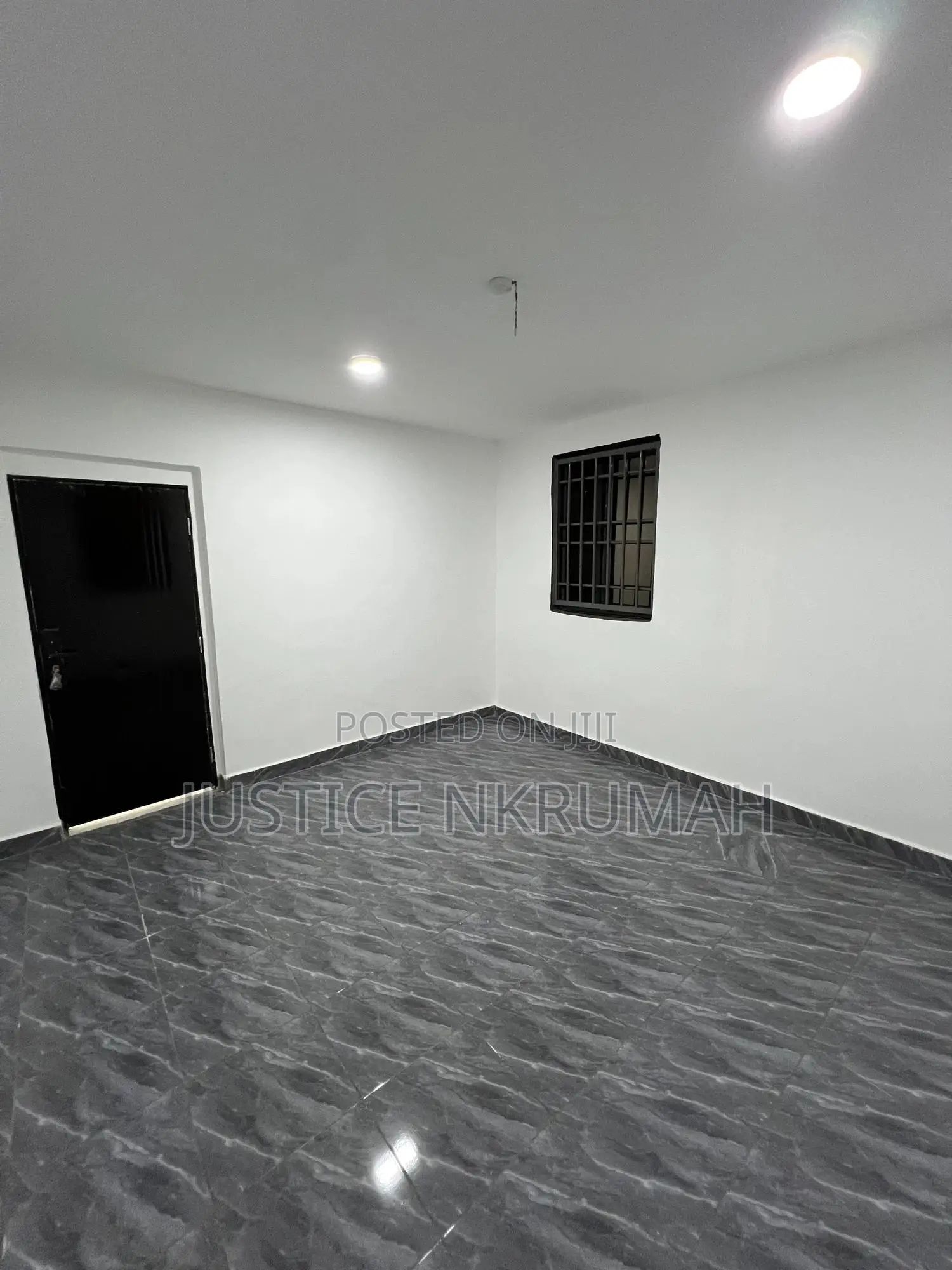 2bdrm Apartment in Mr Justice Estate, Bortiano for rent