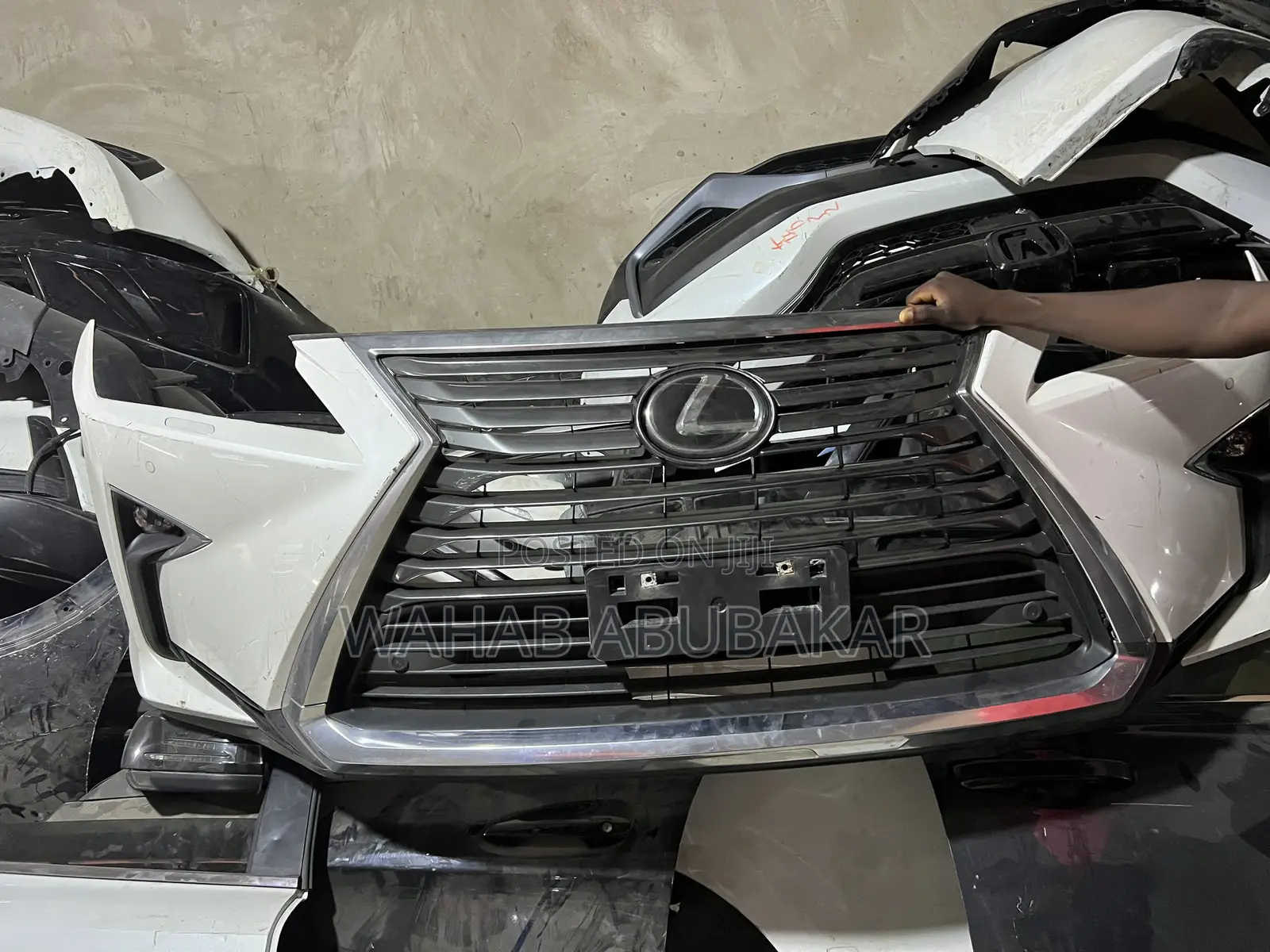 Lexus Rx350 2018 Front Bumper Complete With Sensors