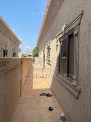 3bdrm House in Mainstay Estates, Tantra Hills for sale