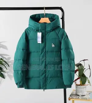 Black Mlb New York Yankees Quilted Puffer Jacket.