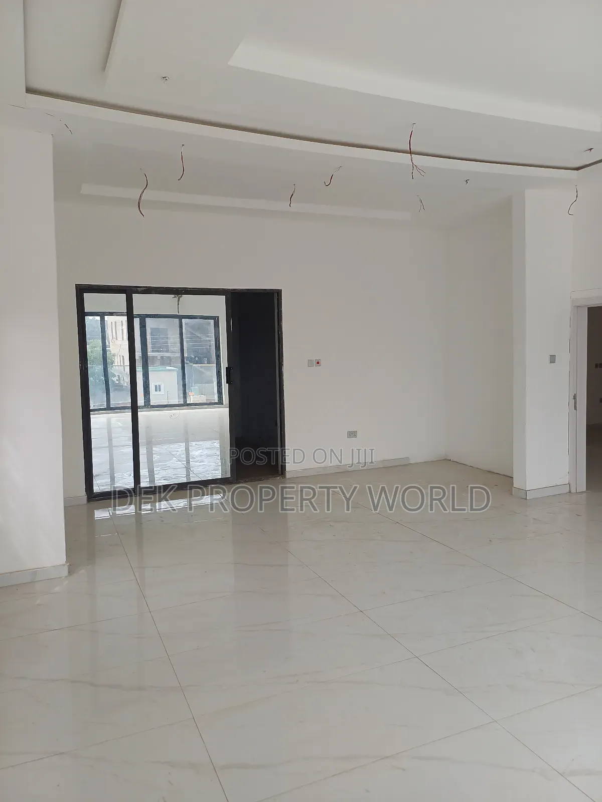 4bdrm House in School Junction for sale