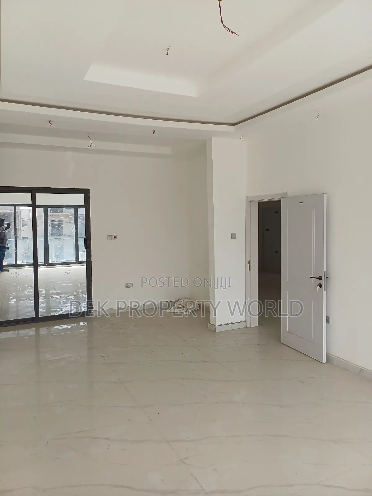 4bdrm House in School Junction for sale