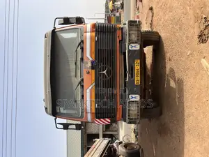 Single Axle Mercedes Benz V12