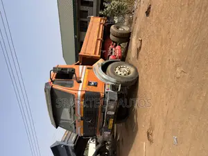 Single Axle Mercedes Benz V12