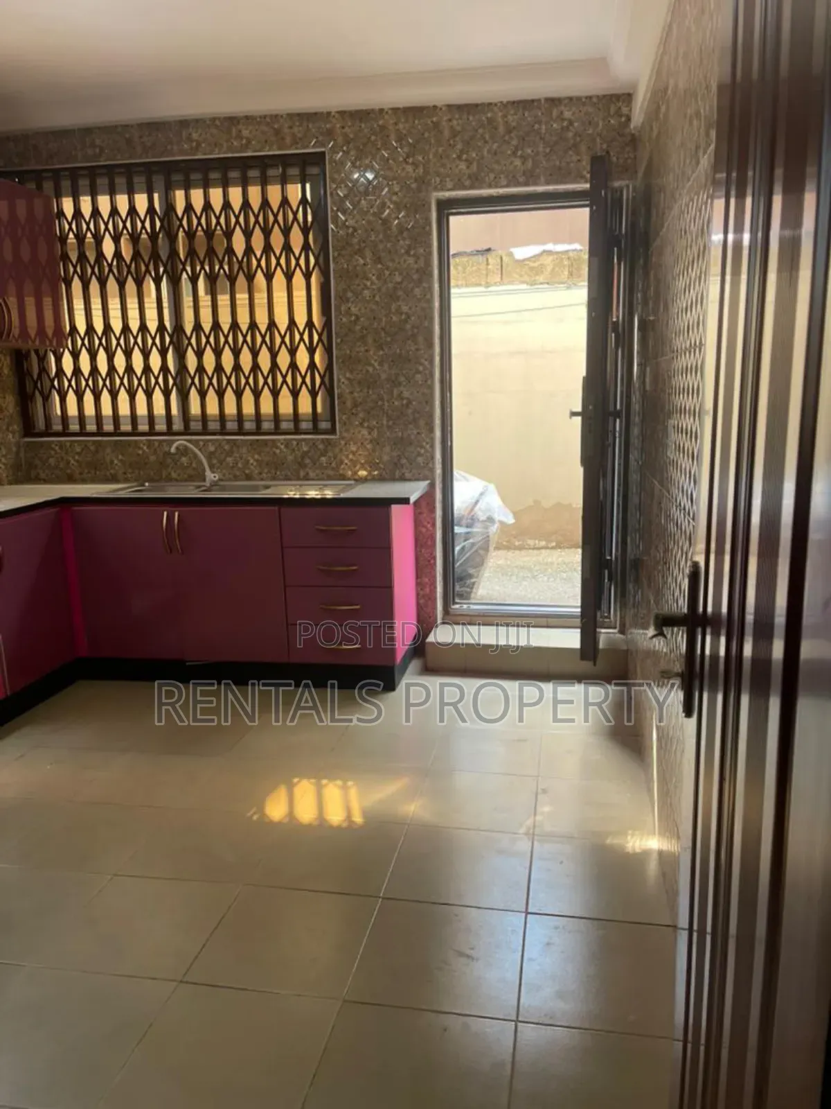 3bdrm House in Abokobi for rent