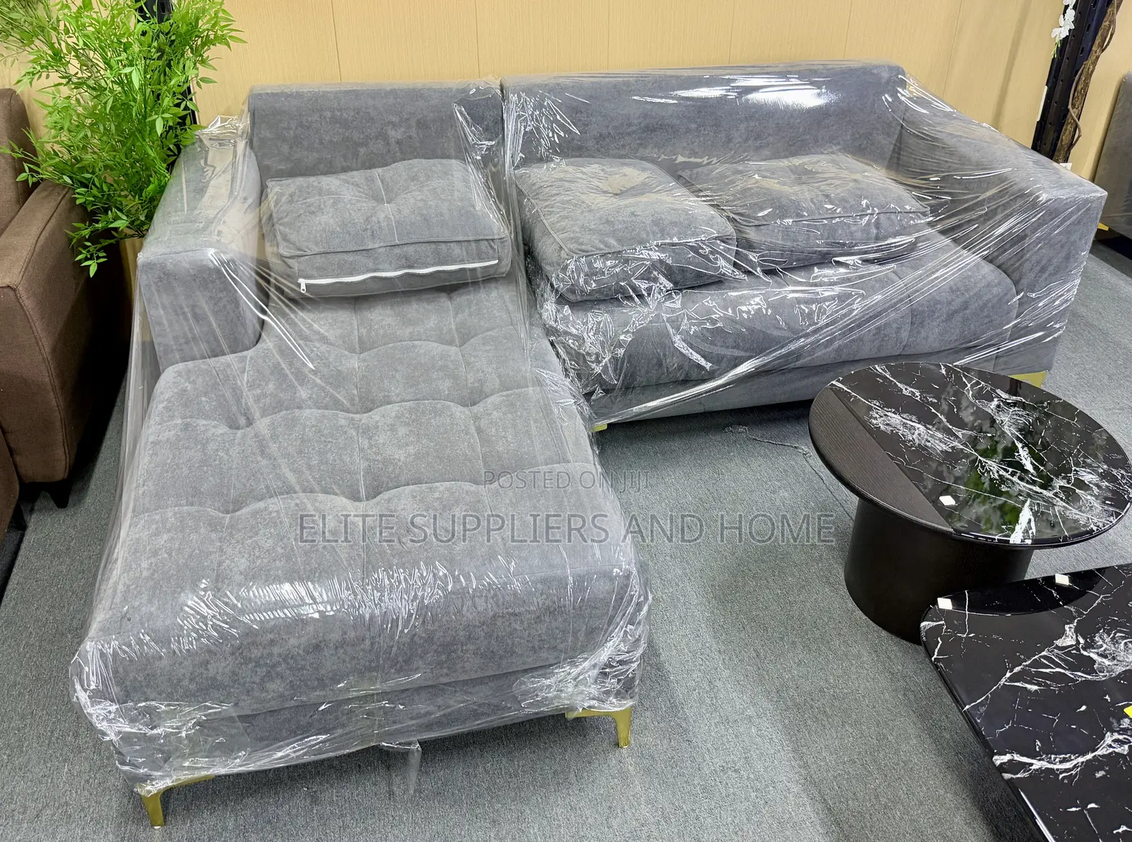 Sofa L ( 4 Seater)