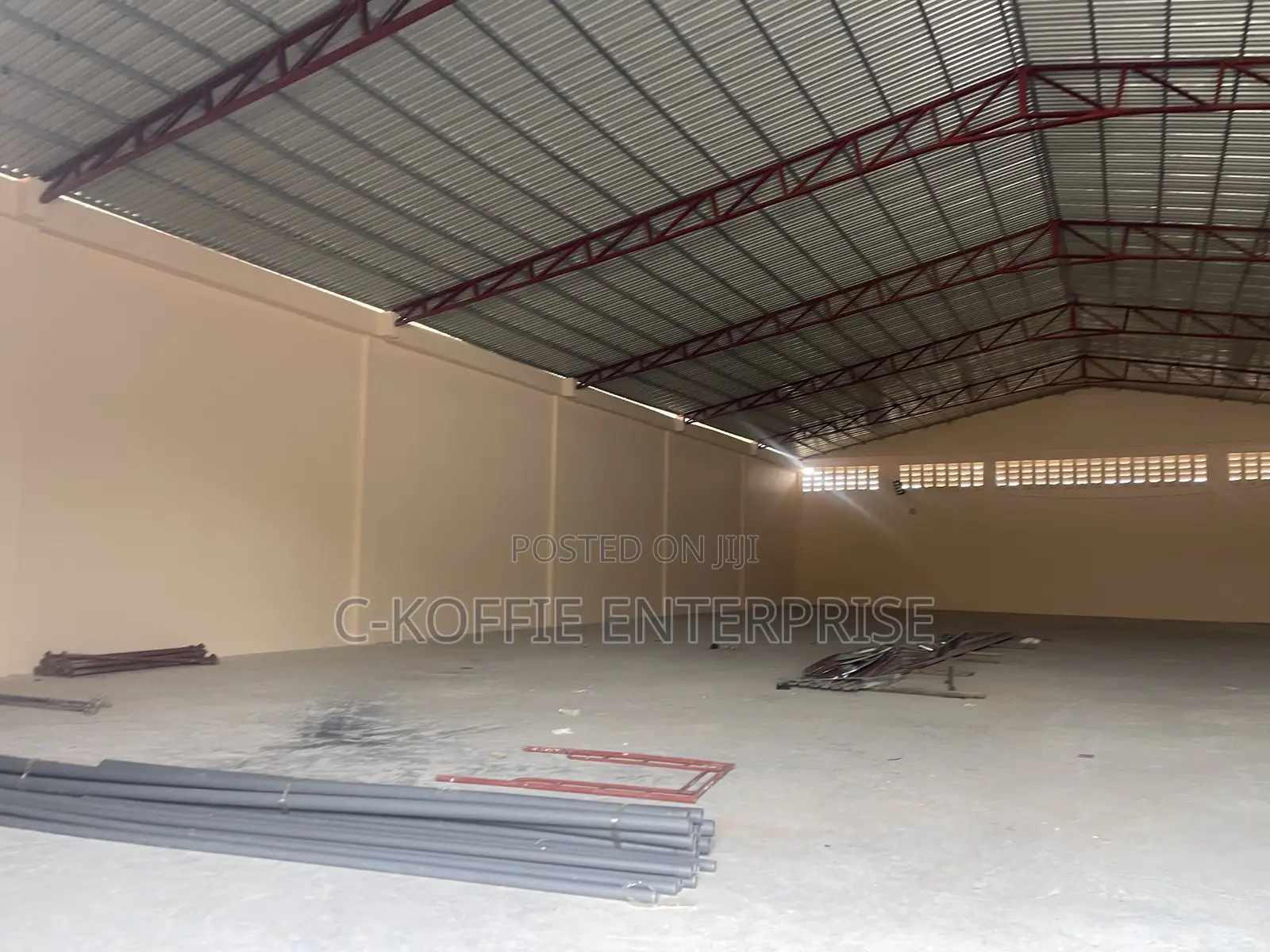 1000 SQM Warehouse at Spintex for Rent