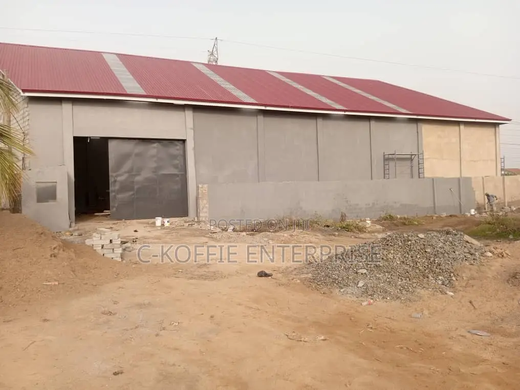 650 SQM Warehouse at Tema Com 25 for Rent