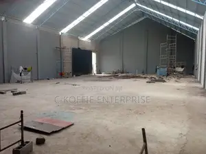 650 SQM Warehouse at Tema Com 25 for Rent