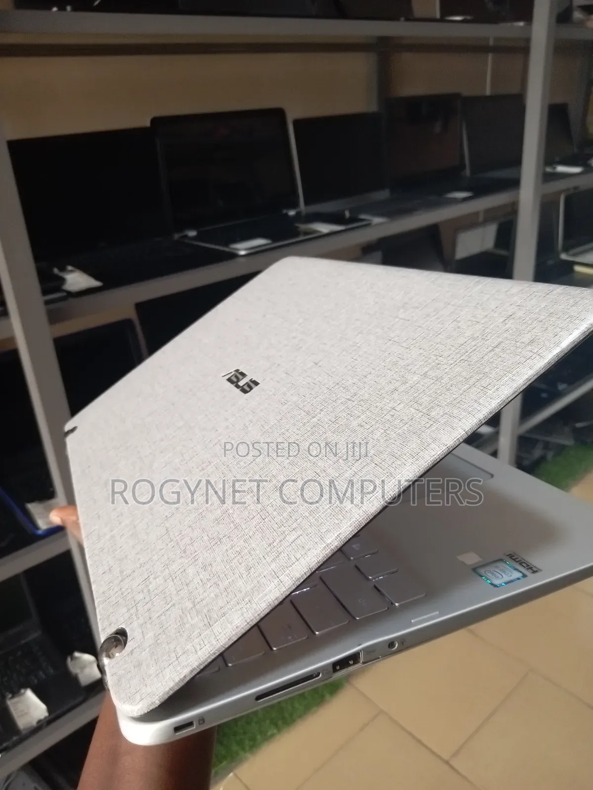 Laptop Asus Q504UA 12GB Intel Core i5 HDD+SSD 1T