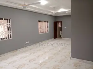 3bdrm Apartment in Lake Side Estate for rent