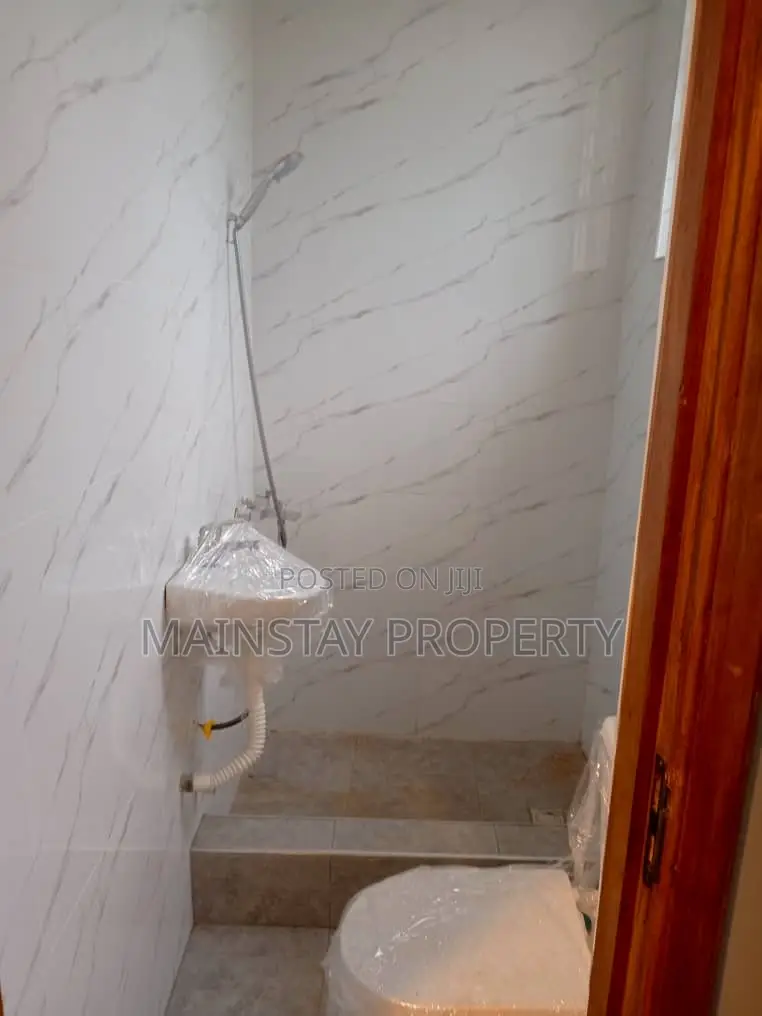 3bdrm Apartment in Lake Side Estate for rent