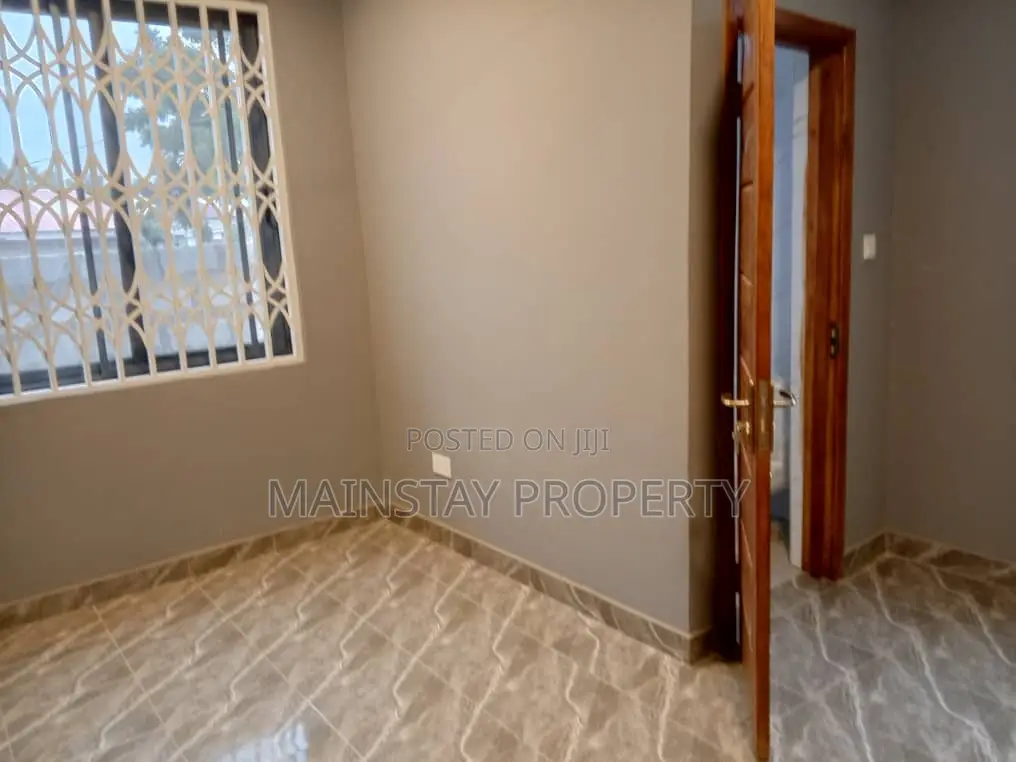 3bdrm Apartment in Lake Side Estate for rent
