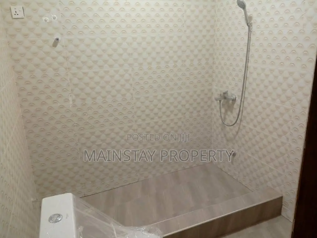 3bdrm Apartment in Lake Side Estate for rent