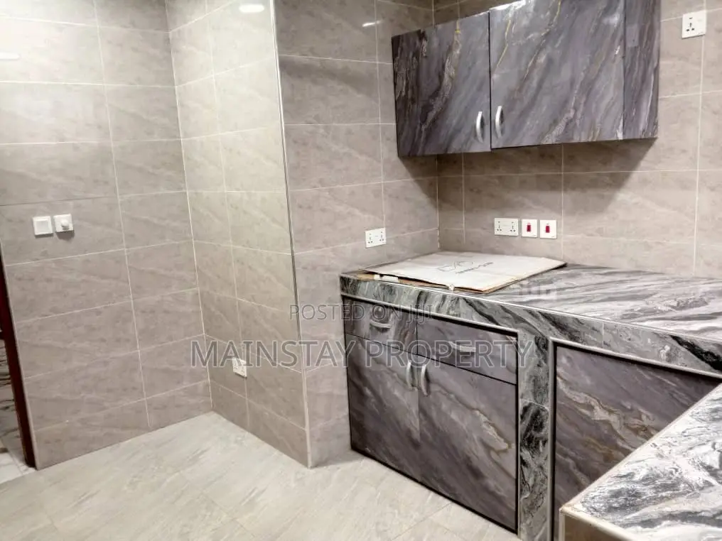 3bdrm Apartment in Lake Side Estate for rent