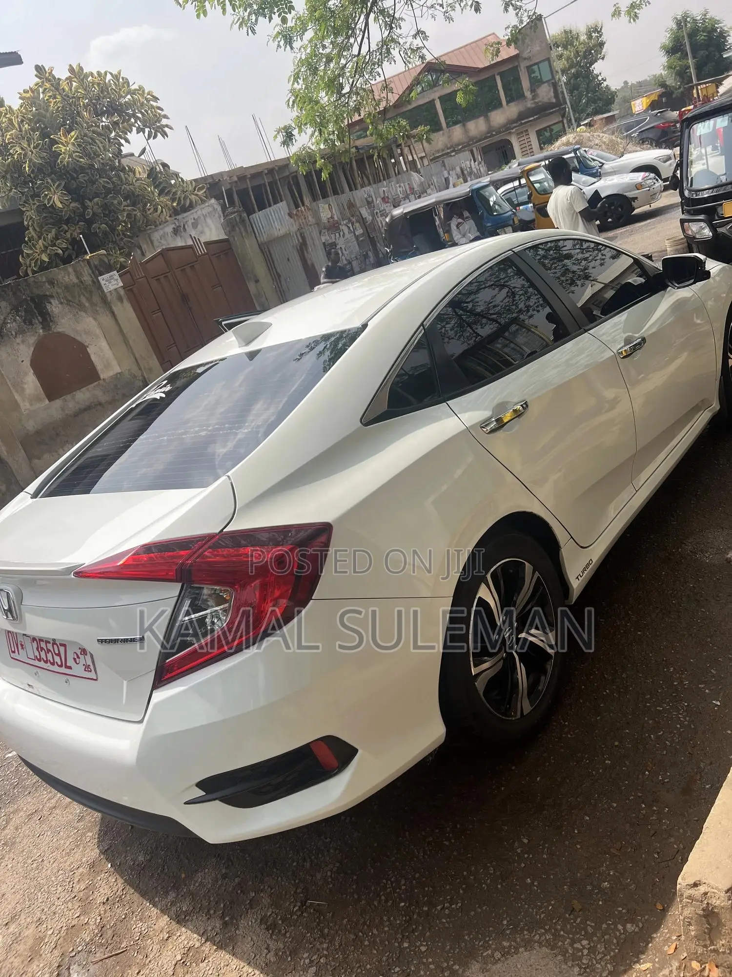 Honda Civic Sport Touring 4dr Hatchback (1.5L 4cyl) 2017 White