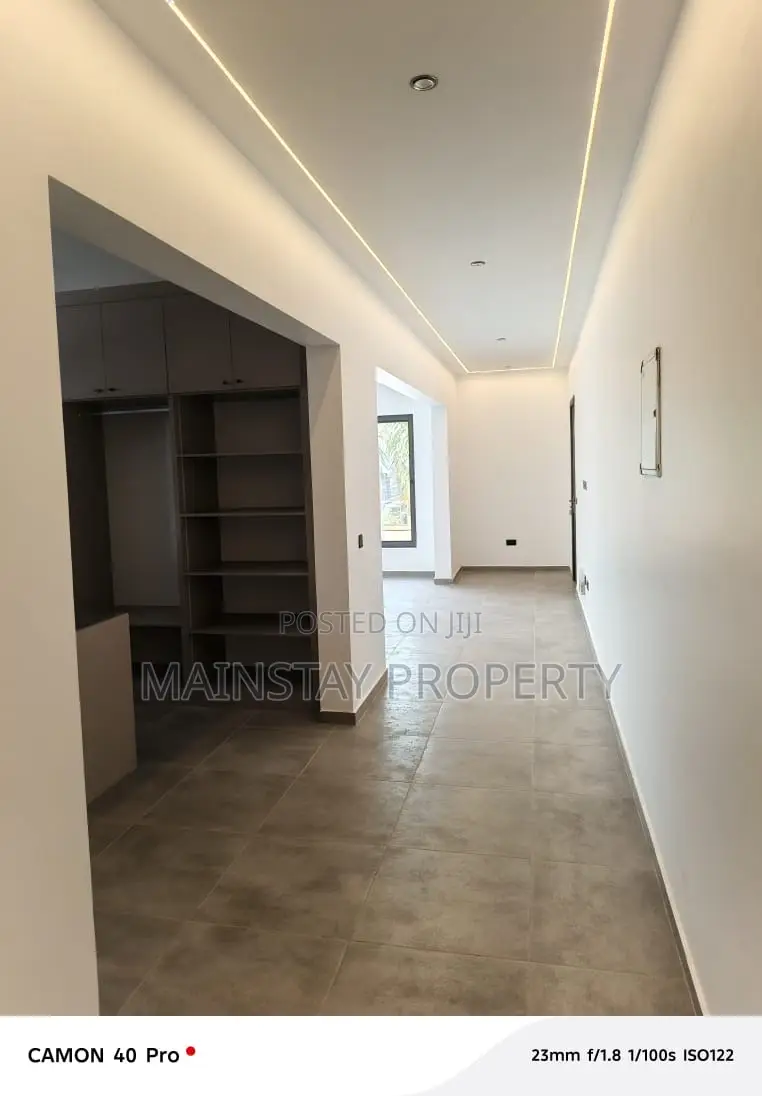 4bdrm House in Cantonments for sale