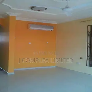 3bdrm Apartment in Coffee Shop Area for sale