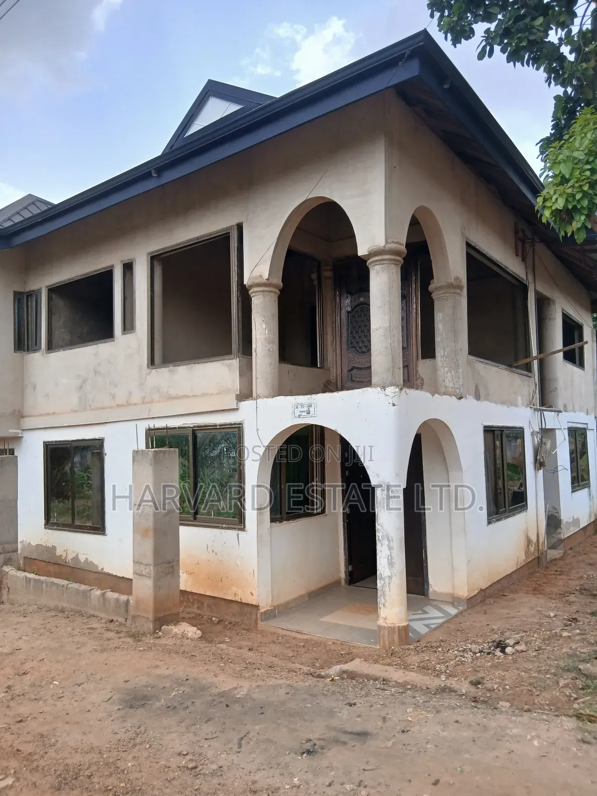 6bdrm House in Tech Boadi Knust, Kumasi Metropolitan for sale