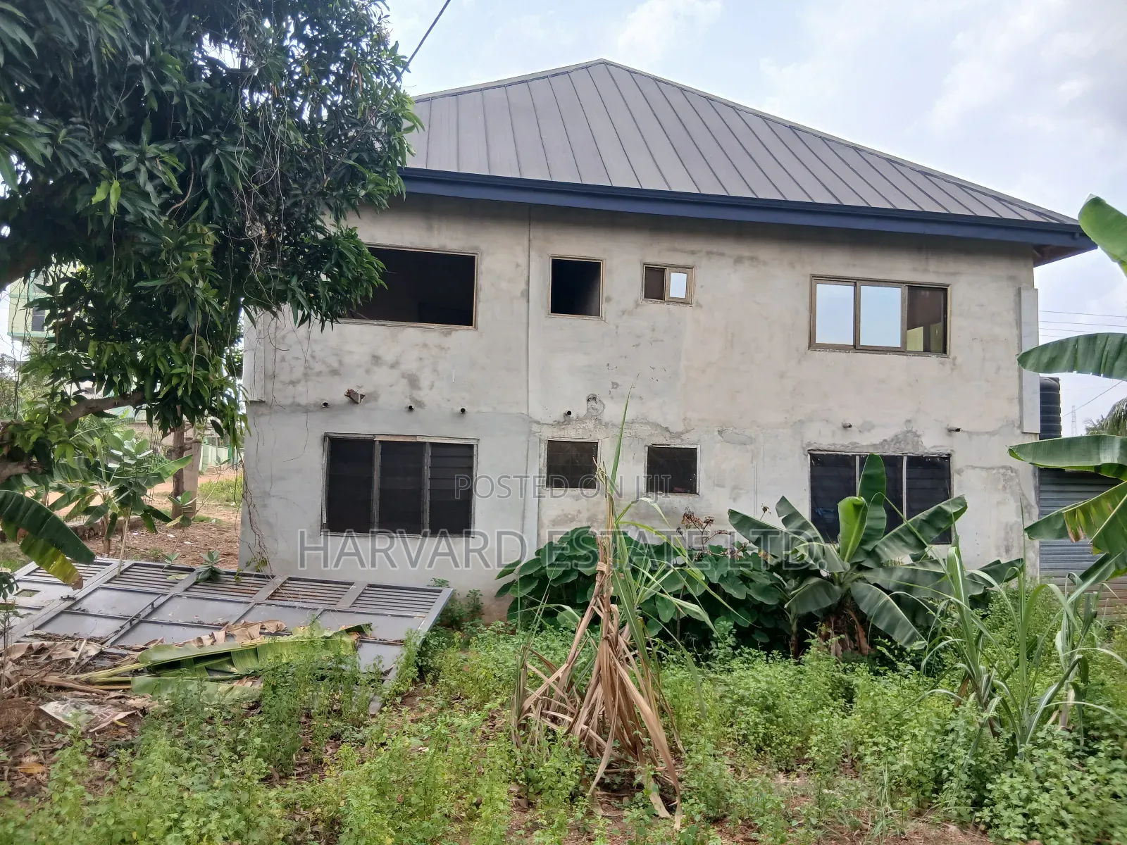 6bdrm House in Tech Boadi Knust, Kumasi Metropolitan for sale