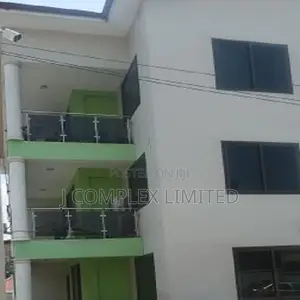 3bdrm Apartment in Coffee Shop Area for sale